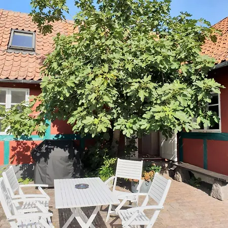 Holmegaard Gasthuis Allinge-Sandvig