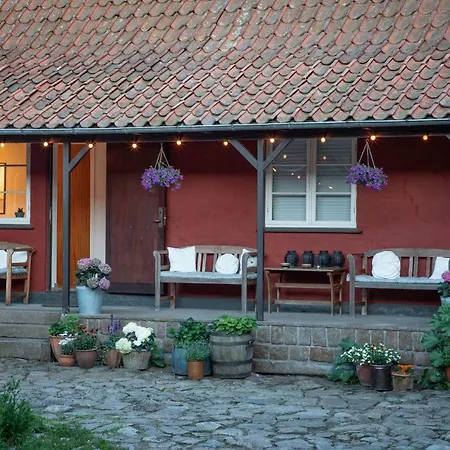 Guest house Holmegaard 2*